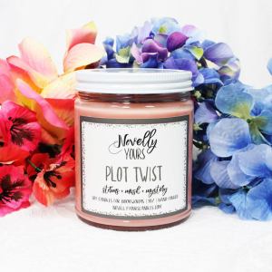 Plot Twist Candle
